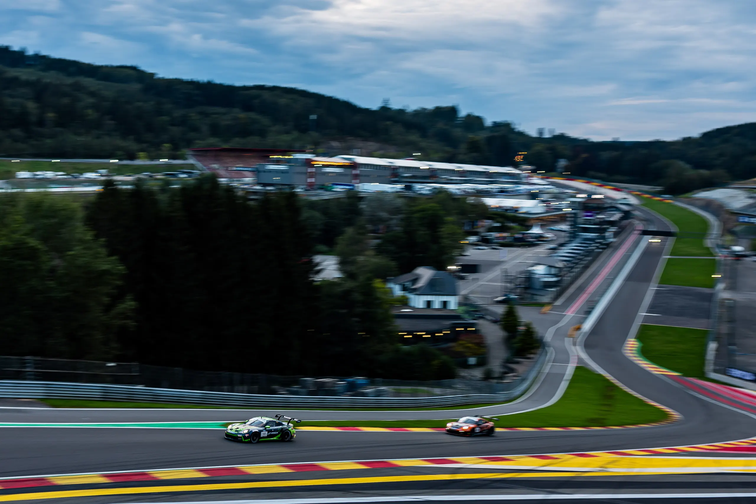 Einzelbild ohne Beschreibung in einer Bildergalerie