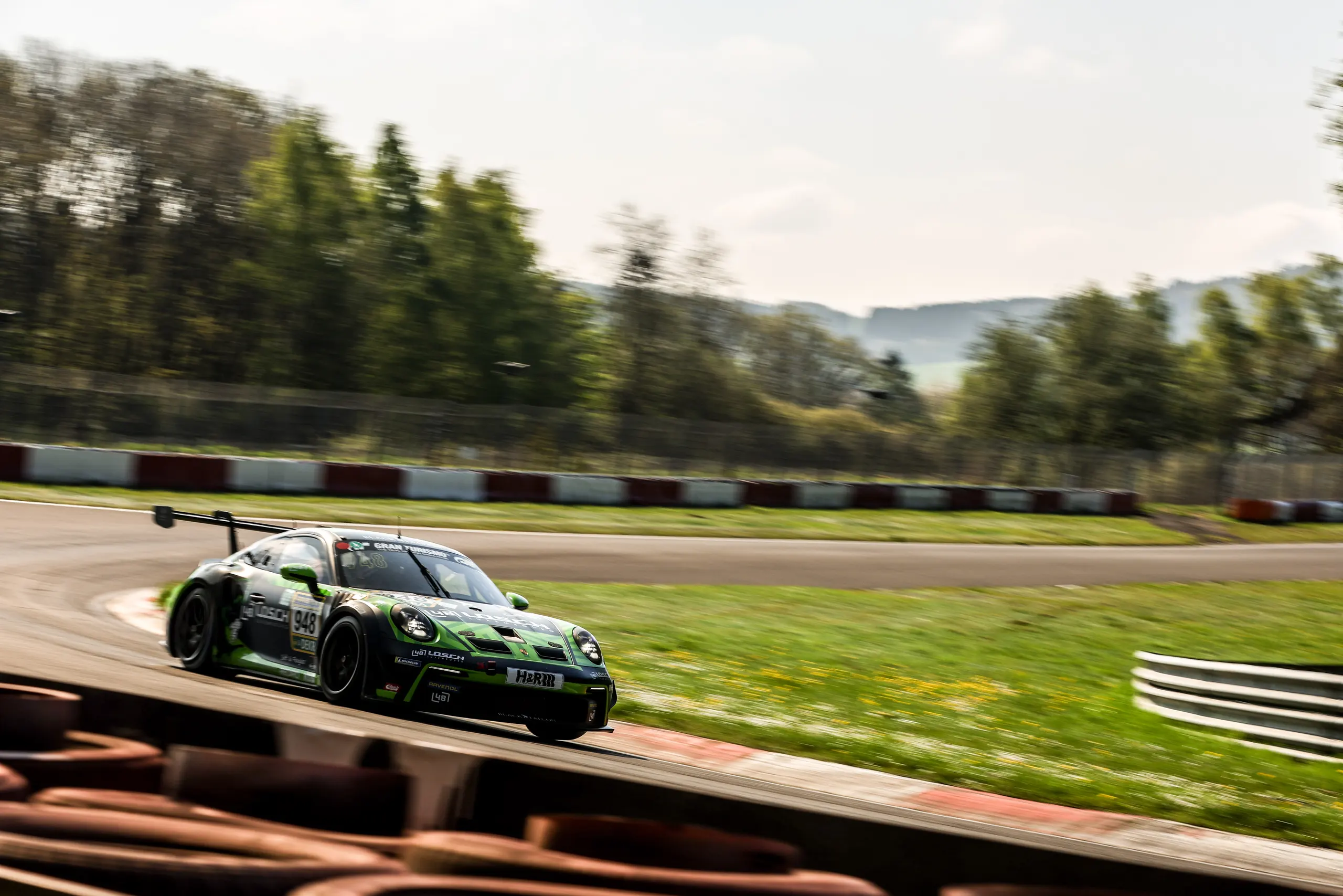 Einzelbild ohne Beschreibung in einer Bildergalerie