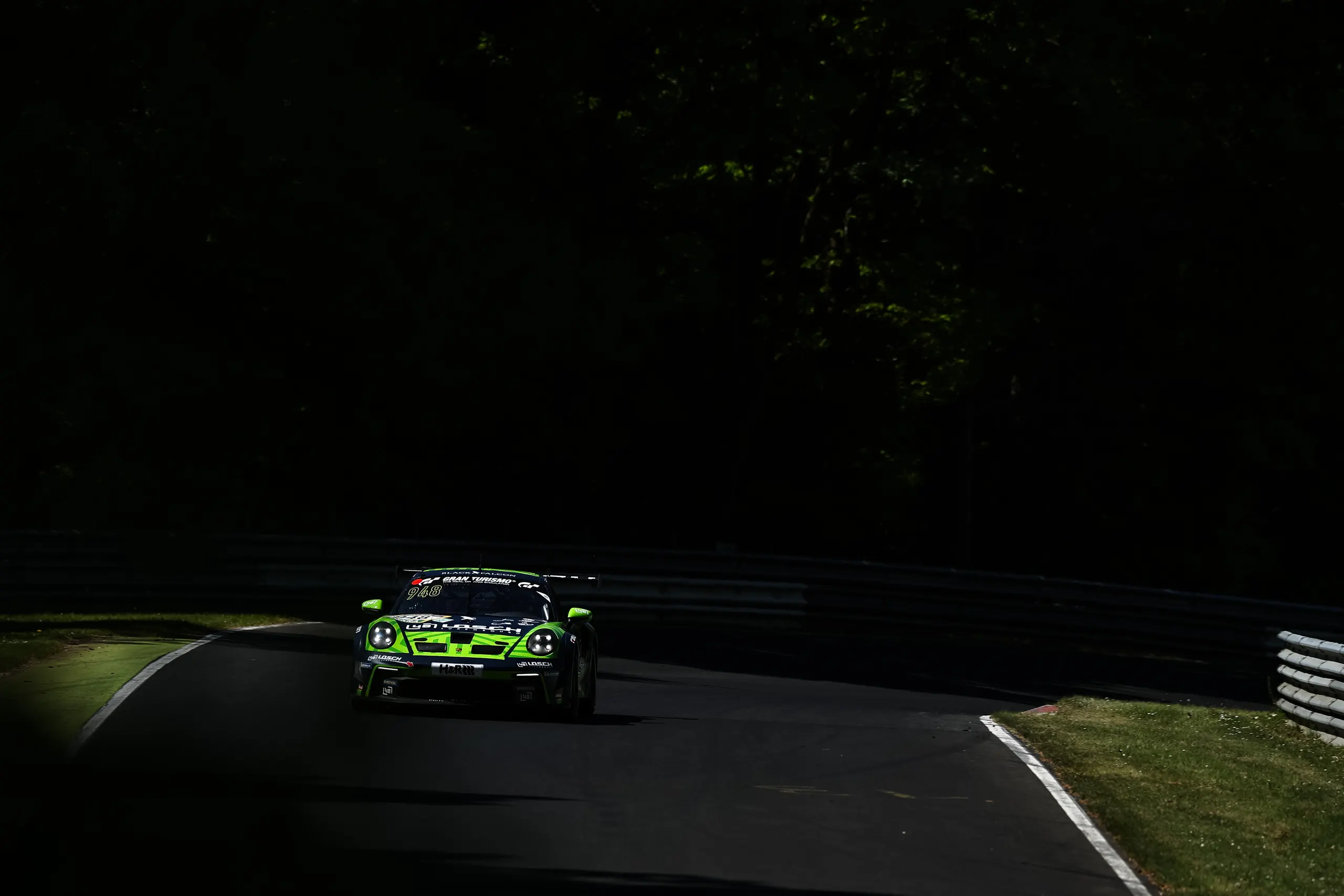 Einzelbild ohne Beschreibung in einer Bildergalerie